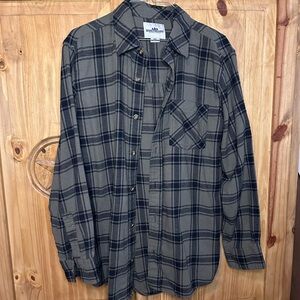 Men's Plaid Shirt - Black and Gray